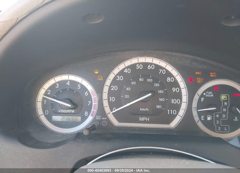 2004 TOYOTA SIENNA LE VIN: 5TDZA23C94S052378