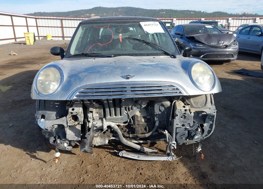 2004 MINI COOPER VIN: WMWRC33414TJ53650