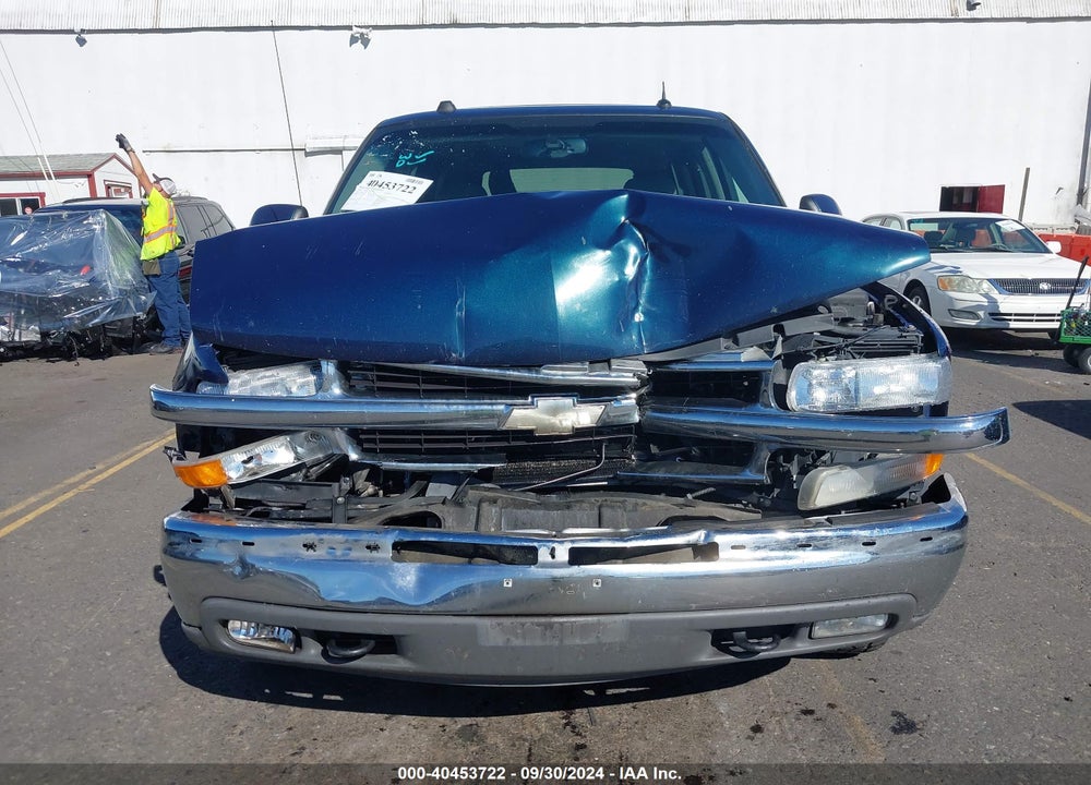 2005 CHEVROLET TAHOE LT VIN: 1GNEK13T85J262918