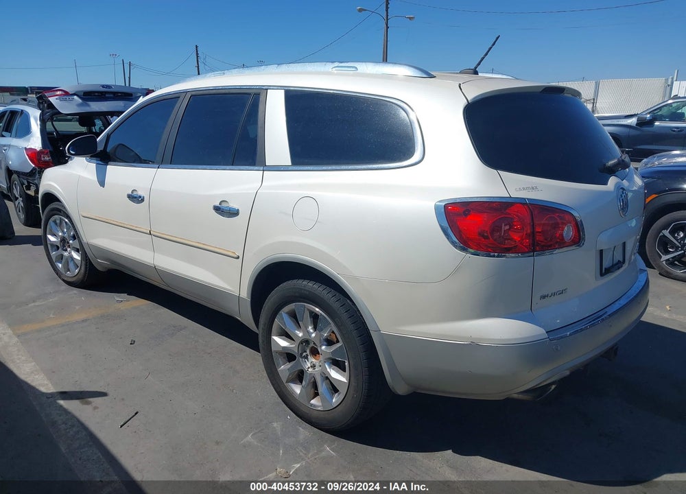 2011 BUICK ENCLAVE 2XL VIN: 5GAKRCED2BJ221853