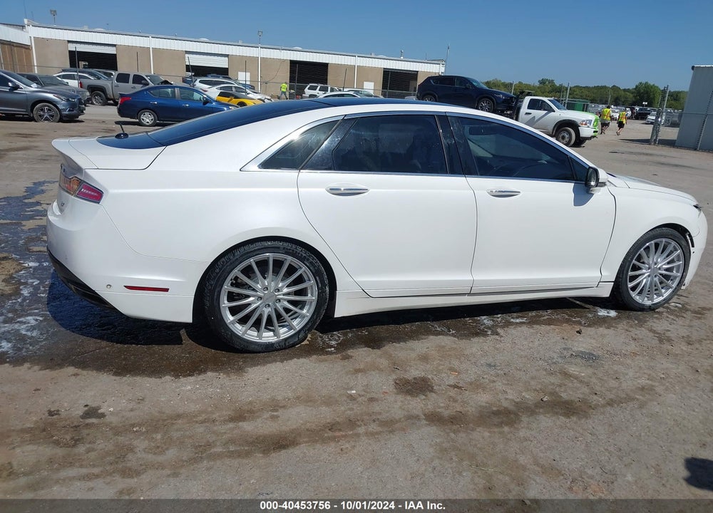 2013 LINCOLN MKZ VIN: 3LN6L2GK9DR815027