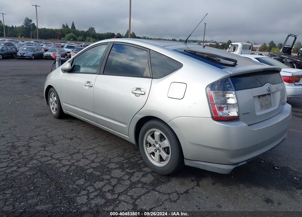2005 TOYOTA PRIUS VIN: JTDKB20UX50126827