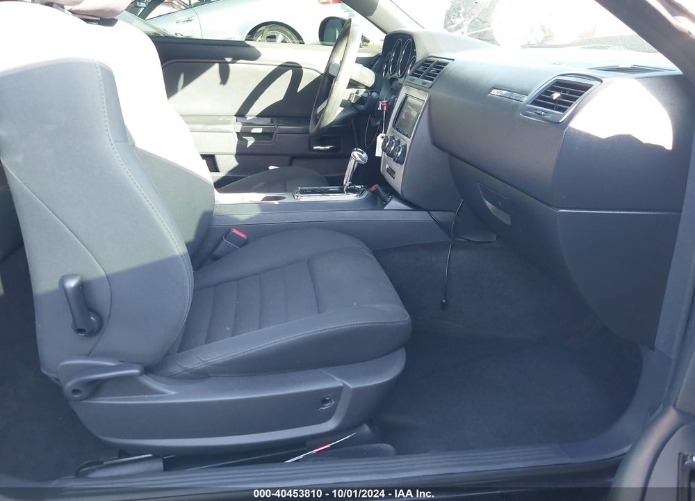 2010 DODGE CHALLENGER SE VIN: 2B3CJ4DV9AH270026