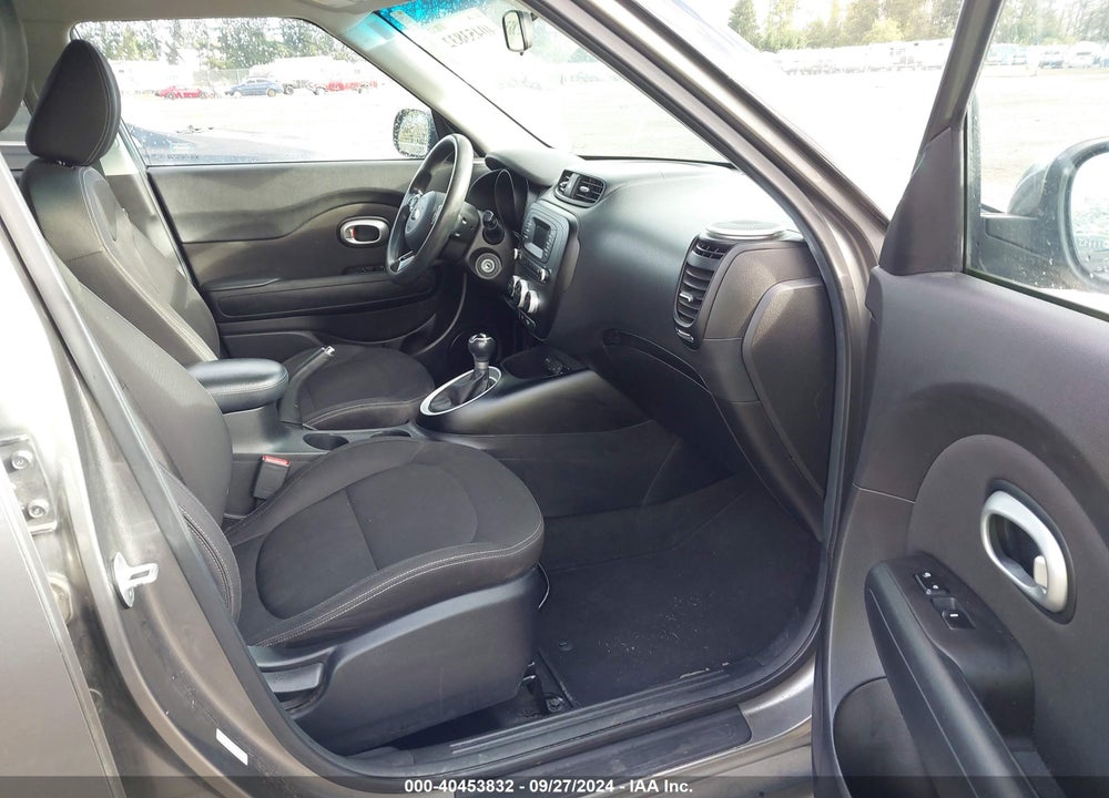 2015 KIA SOUL VIN: KNDJN2A2XF7231148