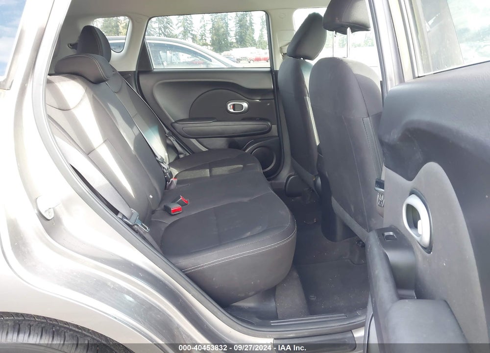 2015 KIA SOUL VIN: KNDJN2A2XF7231148