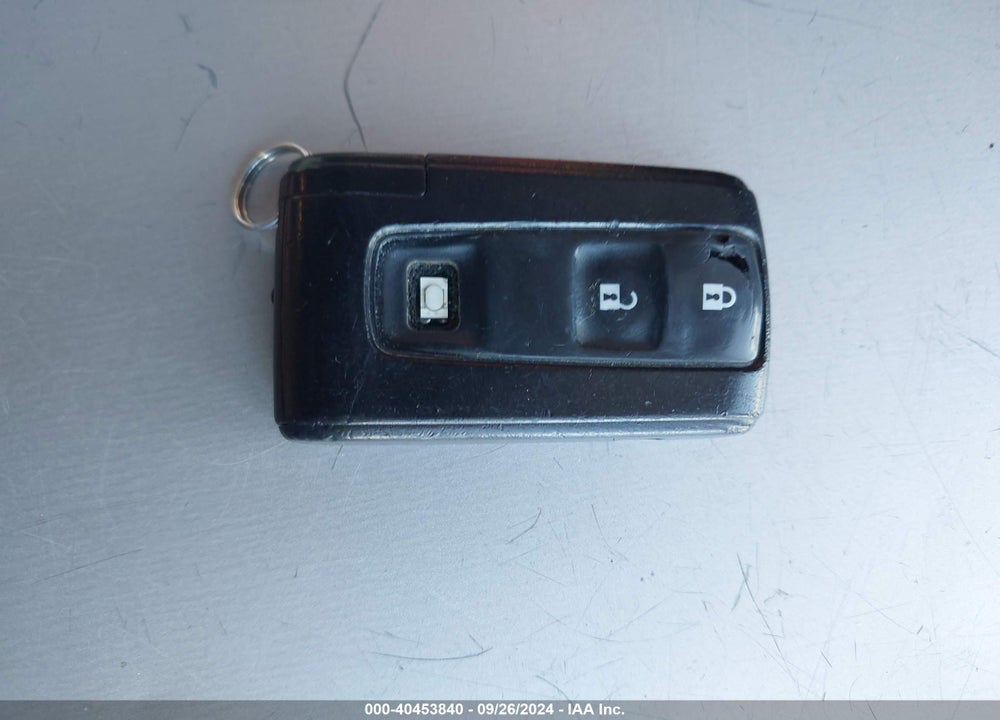 2008 TOYOTA PRIUS TOURING VIN: JTDKB20U683450991