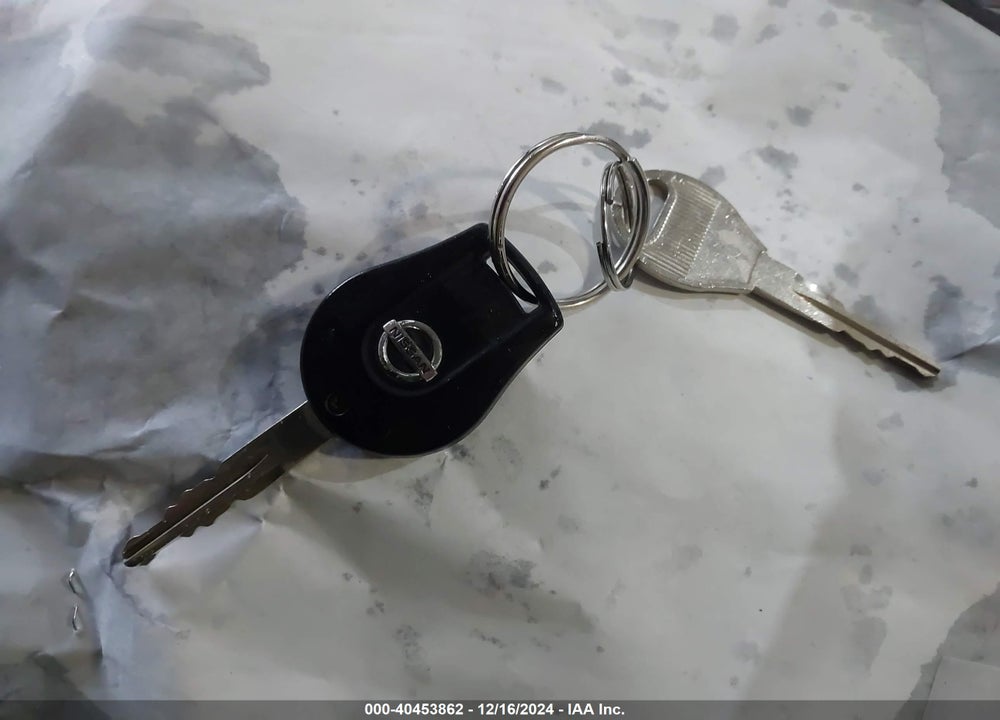 2018 NISSAN VERSA 1.6 SV VIN: 3N1CN7AP8JL863011