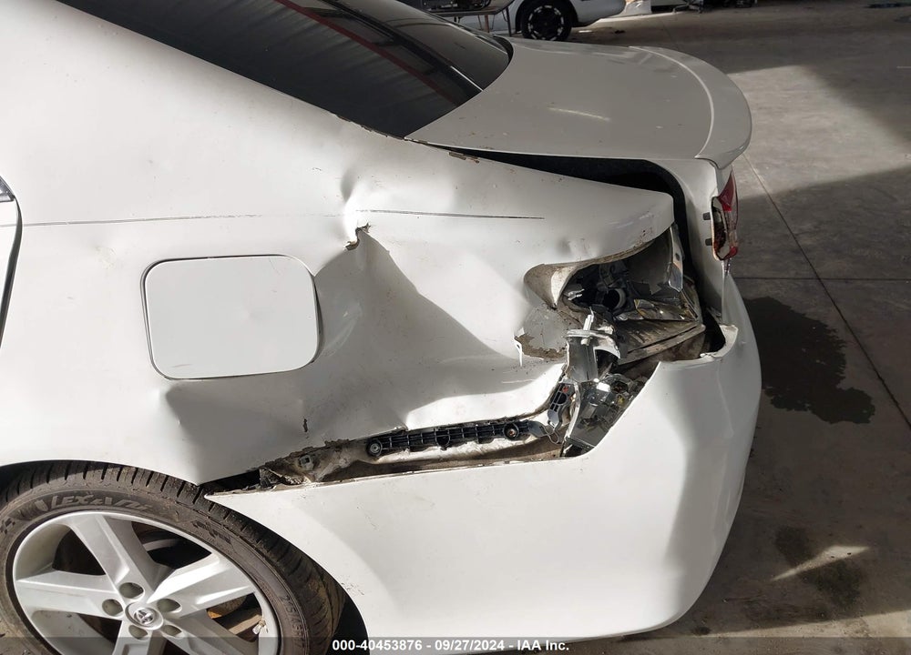 2014 TOYOTA CAMRY SE VIN: 4T1BF1FK4EU455449