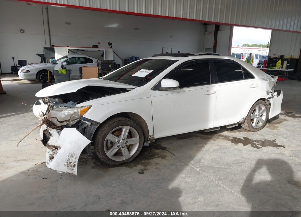 2014 TOYOTA CAMRY SE VIN: 4T1BF1FK4EU455449