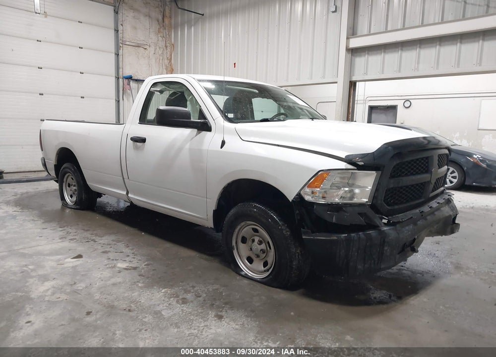 2019 RAM 1500 CLASSIC TRADESMAN REGULAR CAB 4X4 8' BOX VIN: 3C6JR7DTXKG555227