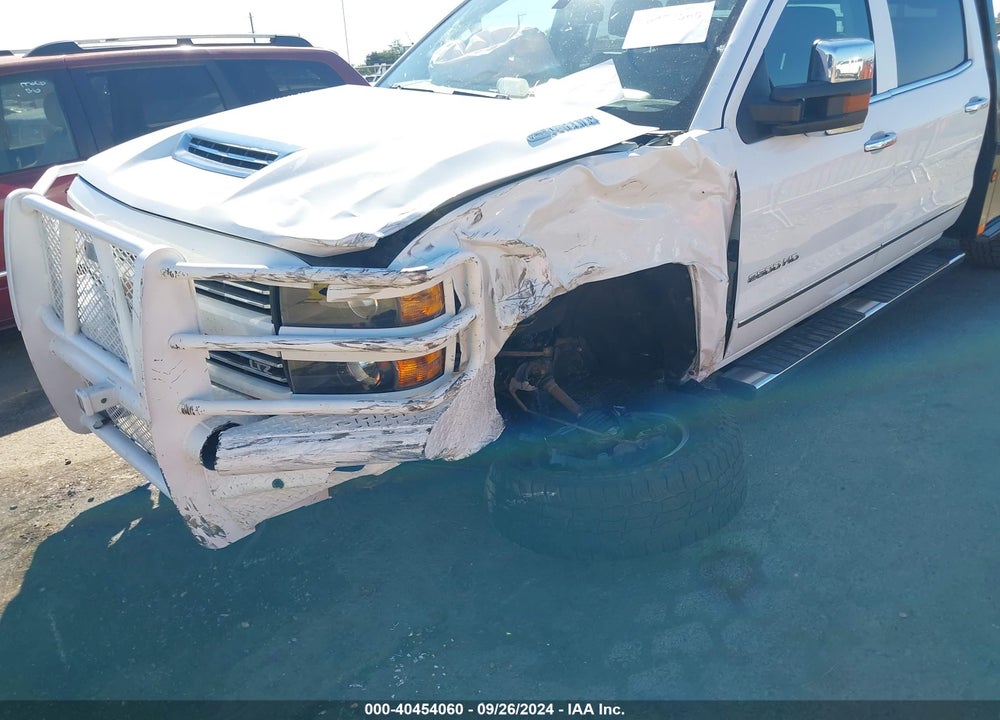 2017 CHEVROLET SILVERADO 2500HD LTZ VIN: 1GC1KWEY9HF200531