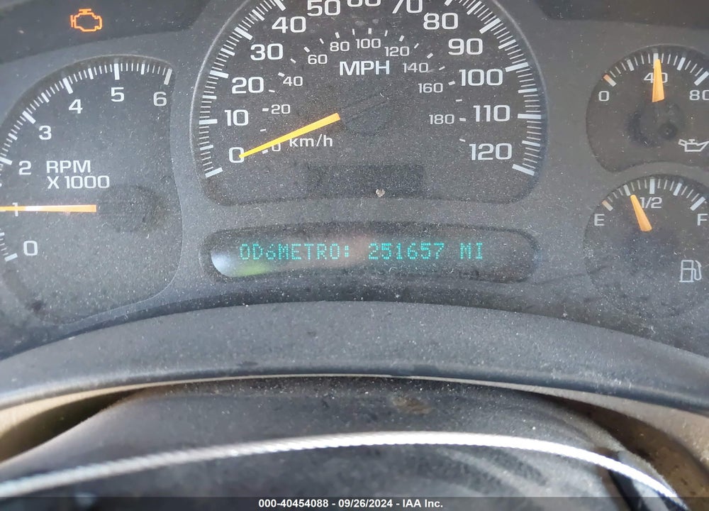 2003 CHEVROLET SILVERADO 1500 LS VIN: 2GCEC19V331405859