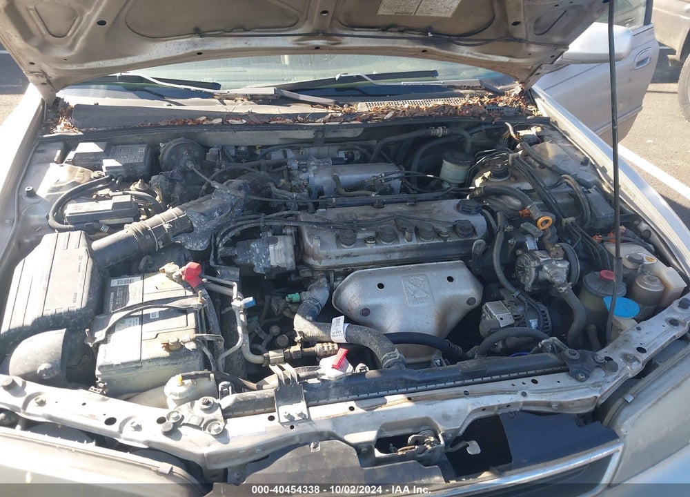1996 HONDA ACCORD EX/EX-R VIN: 1HGCD5655TA118840