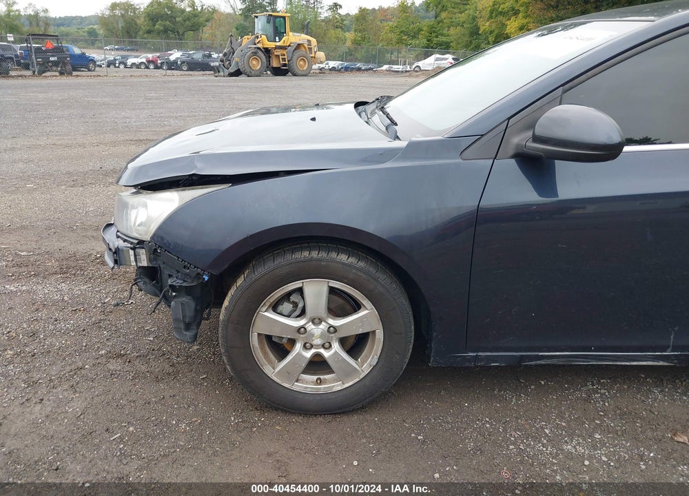 2014 CHEVROLET CRUZE 1LT AUTO VIN: 1G1PC5SB8E7245413