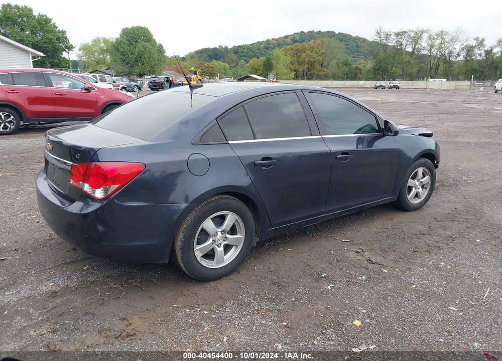 2014 CHEVROLET CRUZE 1LT AUTO VIN: 1G1PC5SB8E7245413