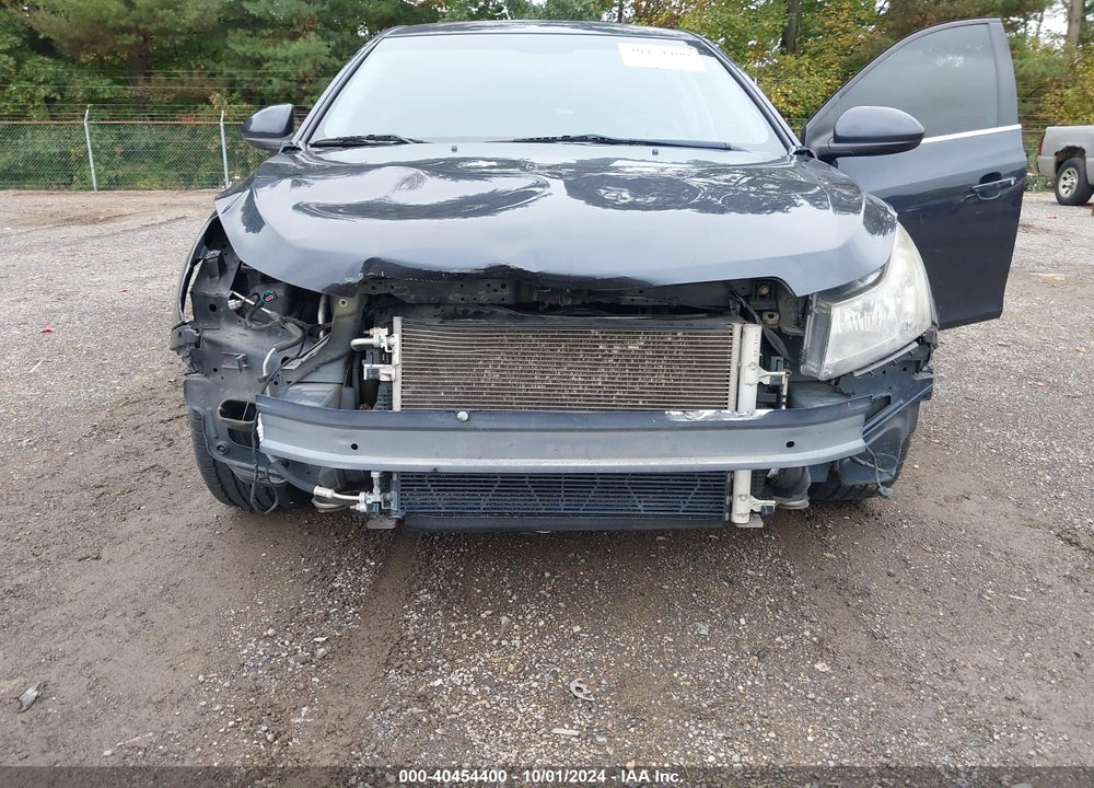 2014 CHEVROLET CRUZE 1LT AUTO VIN: 1G1PC5SB8E7245413