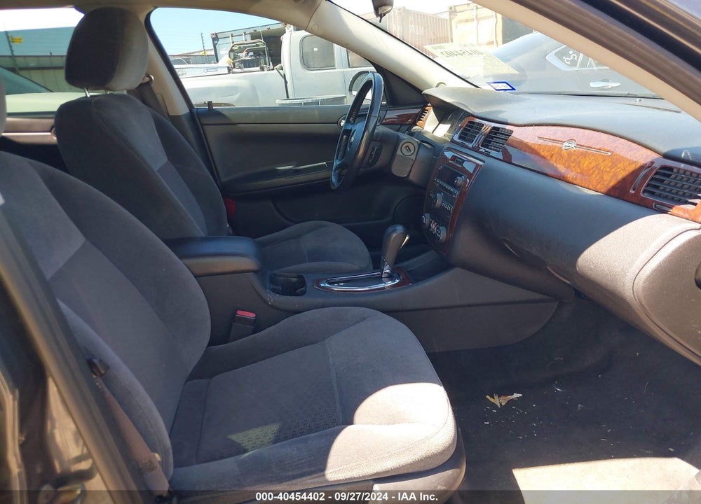 2011 CHEVROLET IMPALA LT VIN: 2G1WG5EK2B1205882