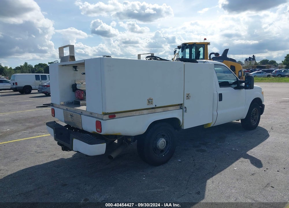 2015 FORD F-250 XL VIN: 1FTBF2A69FEA73983