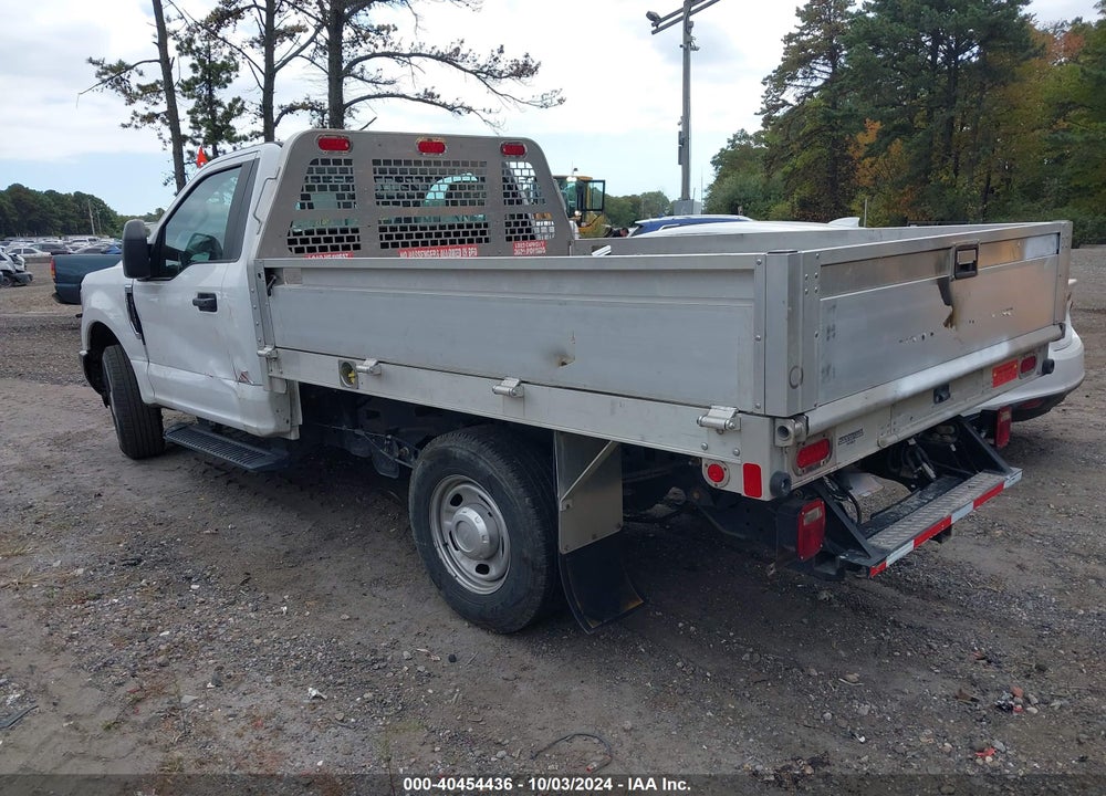 2019 FORD F-250 XL VIN: 1FDBF2A61KEG59681