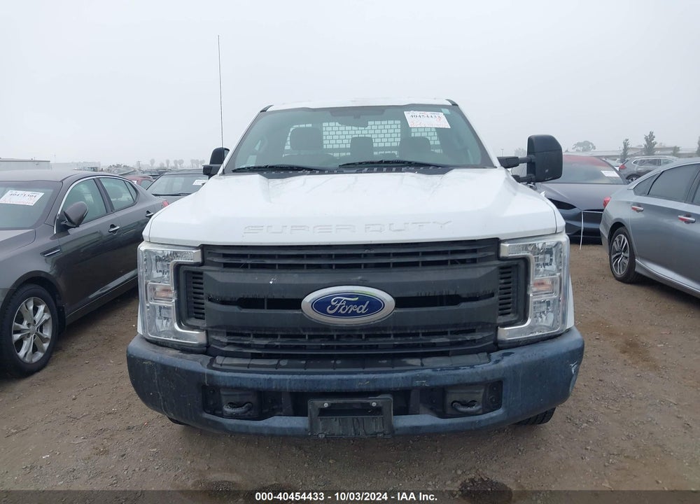 2018 FORD F-250 XL VIN: 1FDBF2A60JEC48190