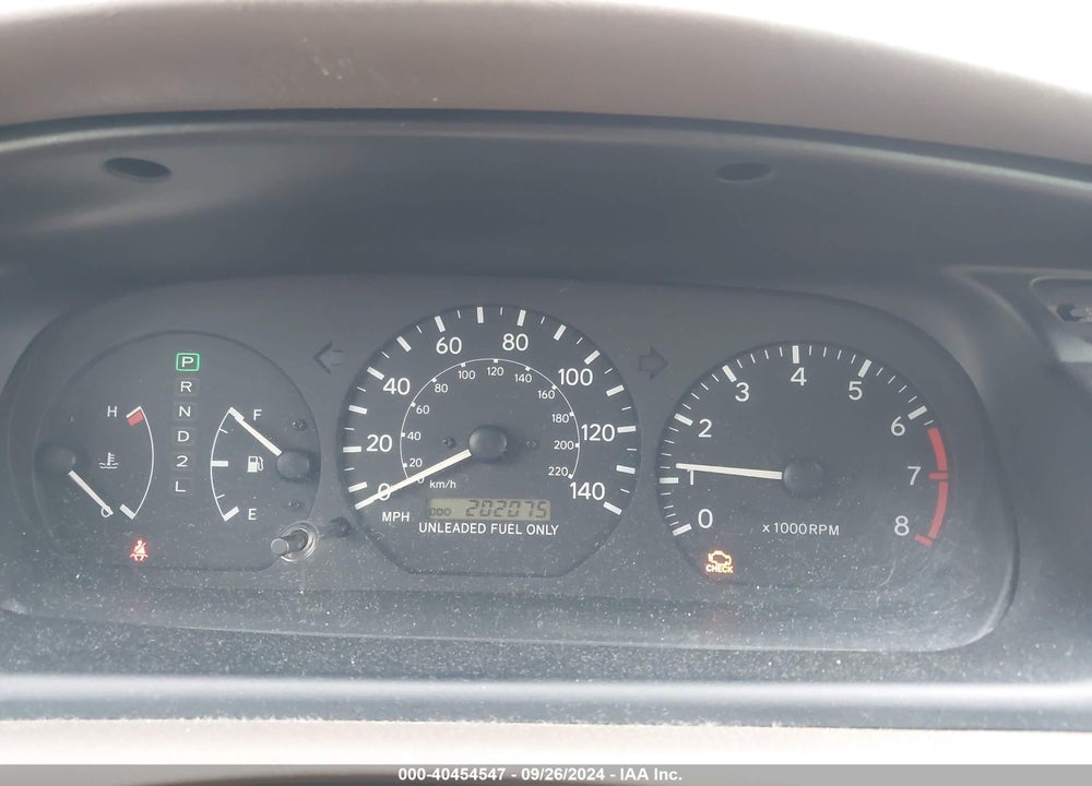 1999 TOYOTA CAMRY LE VIN: 4T1BG22K4XU590071