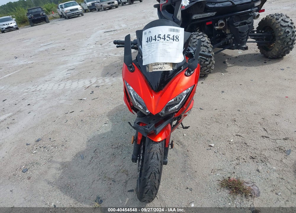 2017 KAWASAKI EX650 J VIN: JKAEXEJ1XHDA02037
