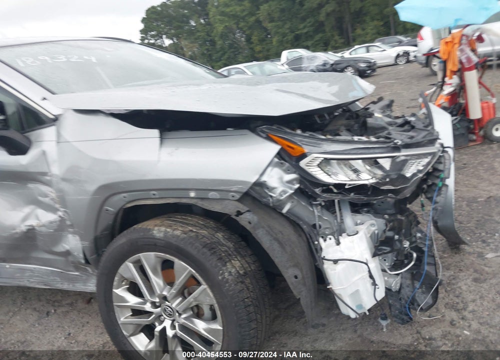 2019 TOYOTA RAV4 XLE PREMIUM VIN: JTMC1RFV1KJ016772