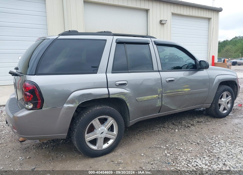 2008 CHEVROLET TRAILBLAZER LT VIN: 1GNDS13SX82137307