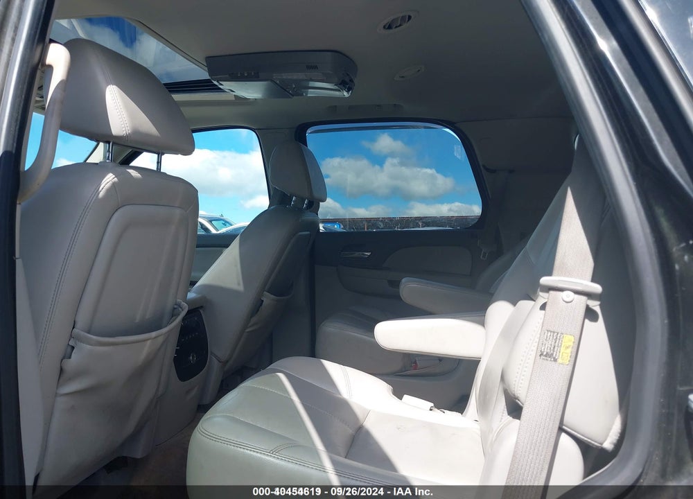 2007 CHEVROLET TAHOE LTZ VIN: 1GNFC13J77R146582
