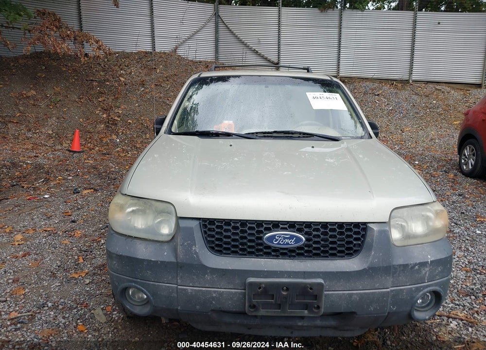 2005 FORD ESCAPE XLT VIN: 1FMYU93145KA05600