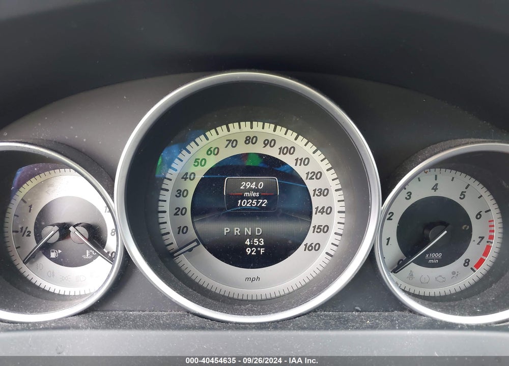 2014 MERCEDES-BENZ C 250 LUXURY/SPORT VIN: WDDGF4HB5ER313323