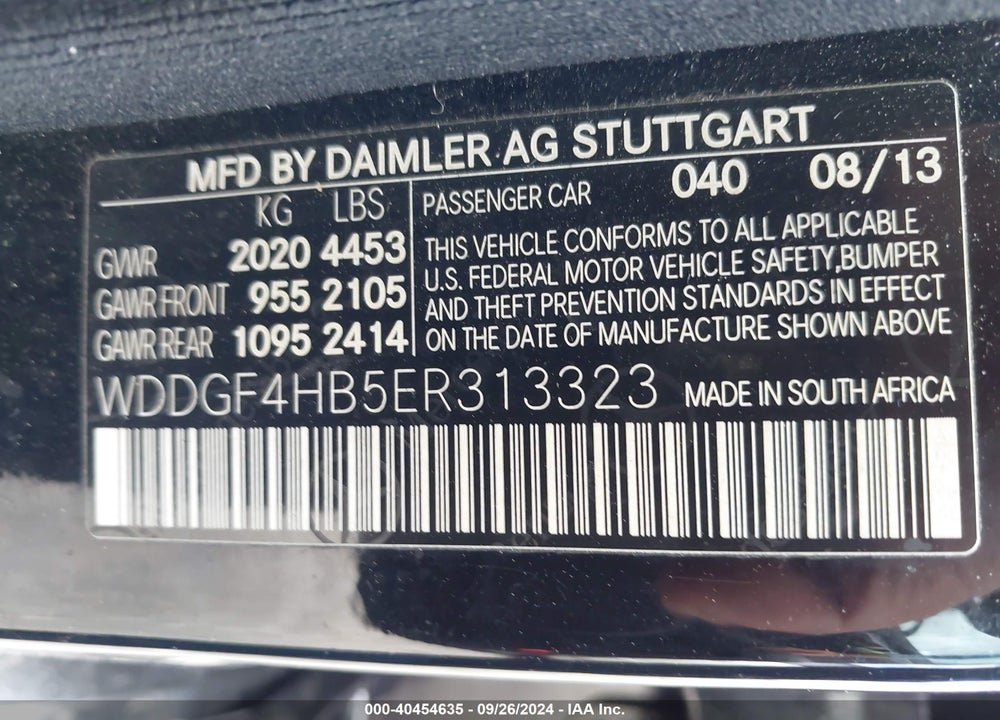 2014 MERCEDES-BENZ C 250 LUXURY/SPORT VIN: WDDGF4HB5ER313323