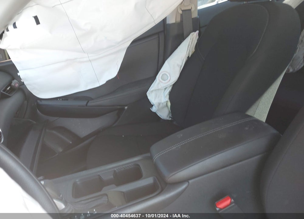 2024 NISSAN SENTRA S XTRONIC CVT VIN: 3N1AB8BV3RY202682