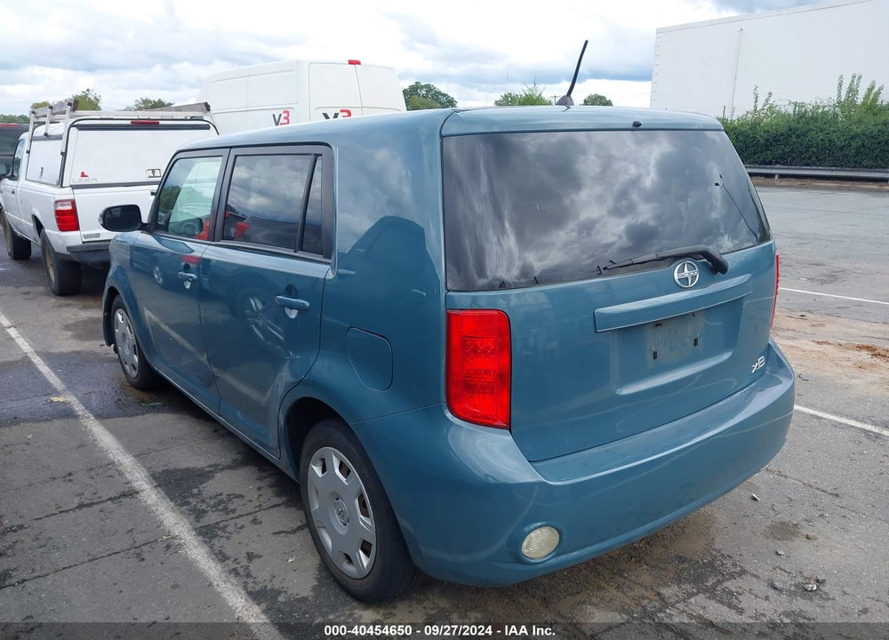 2008 SCION XB VIN: JTLKE50E381050758