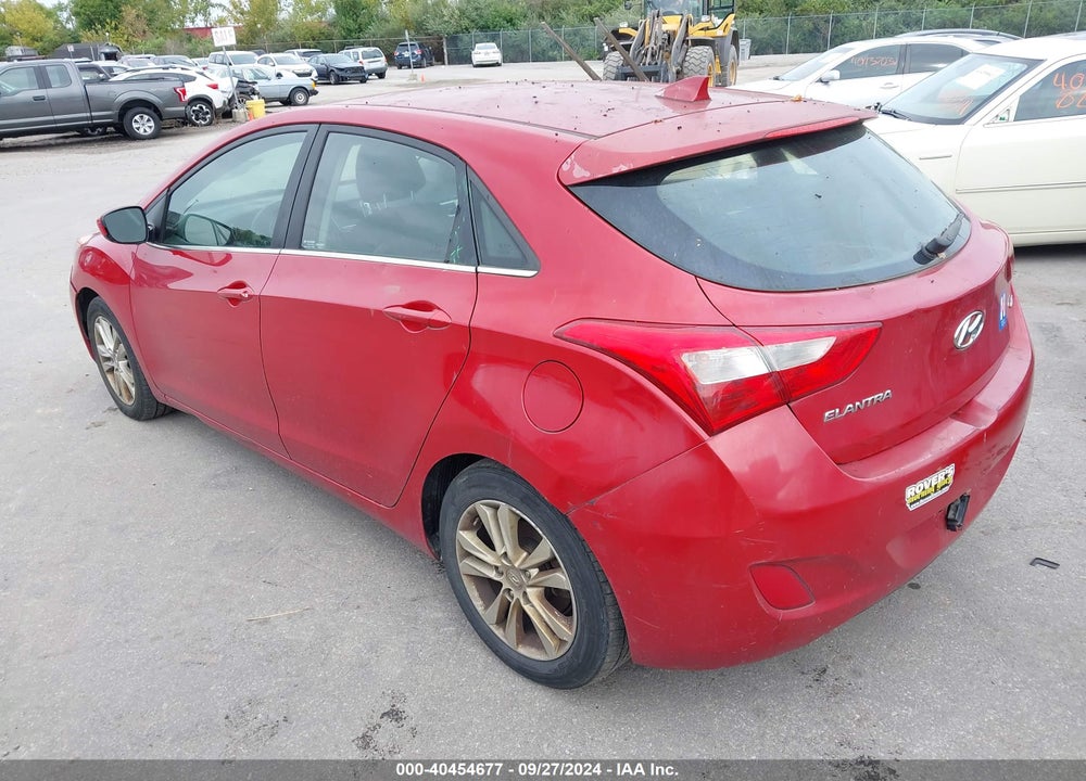 2013 HYUNDAI ELANTRA GT VIN: KMHD35LE4DU137224