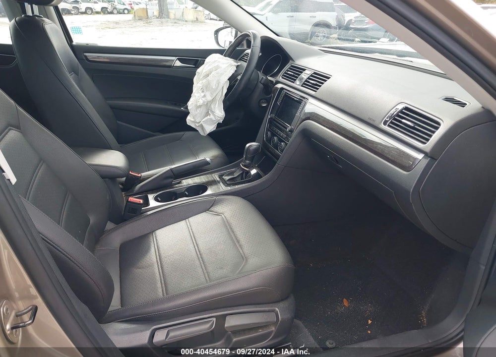 2016 VOLKSWAGEN PASSAT 1.8T SE VIN: 1VWBT7A35GC045233
