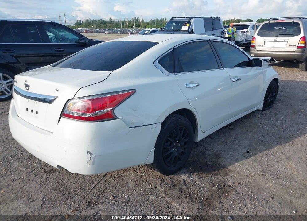 2015 NISSAN ALTIMA 2.5 S VIN: 1N4AL3AP0FN398563