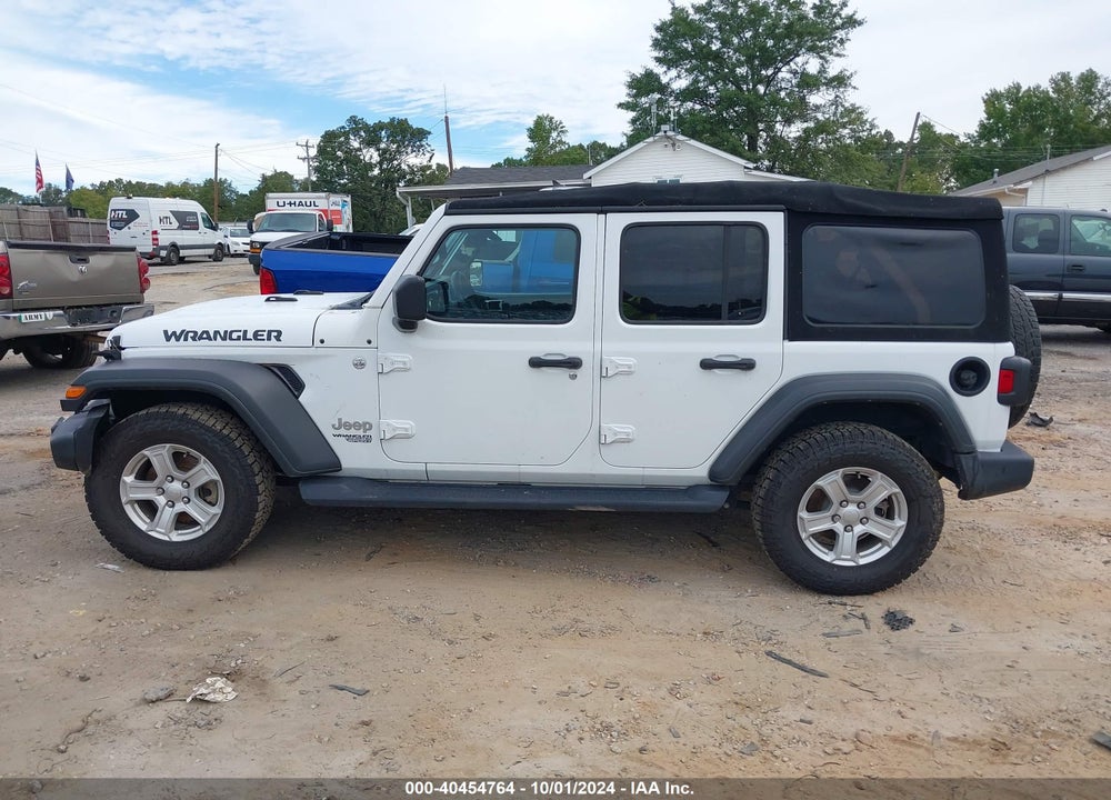2018 JEEP WRANGLER UNLIMITED SPORT S 4X4 VIN: 1C4HJXDG3JW157827