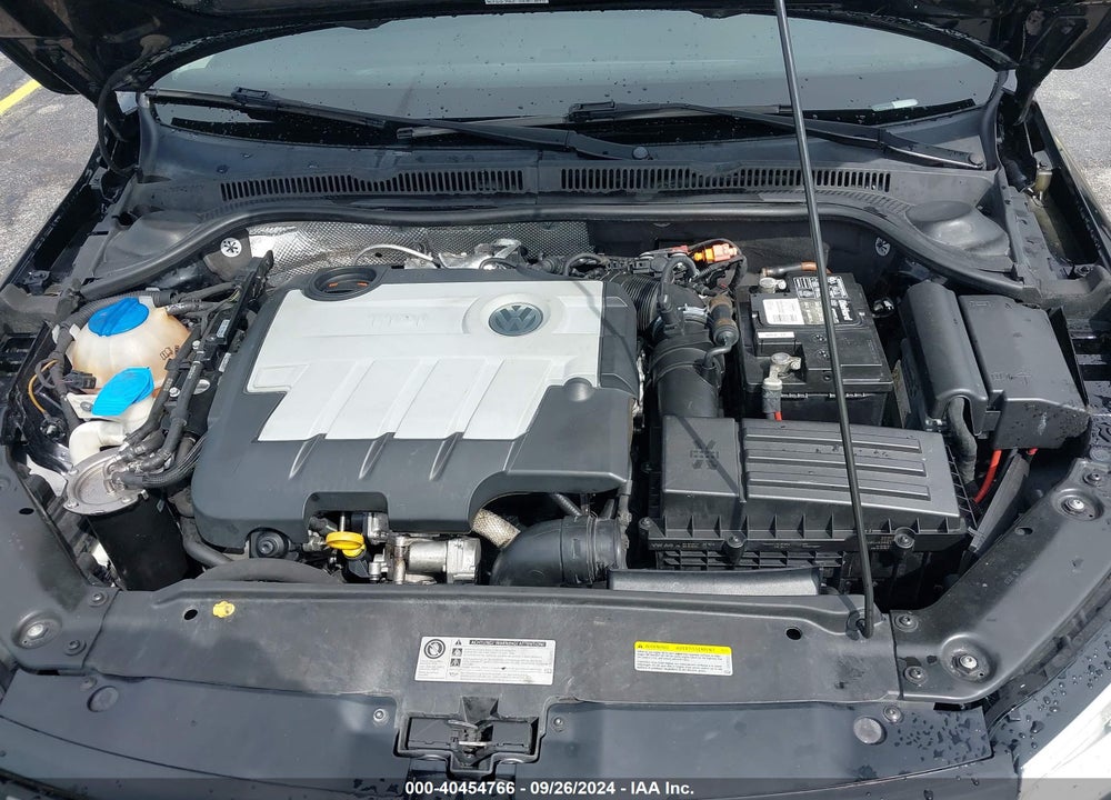 2014 VOLKSWAGEN JETTA 2.0L TDI VIN: 3VWLL7AJ3EM230699