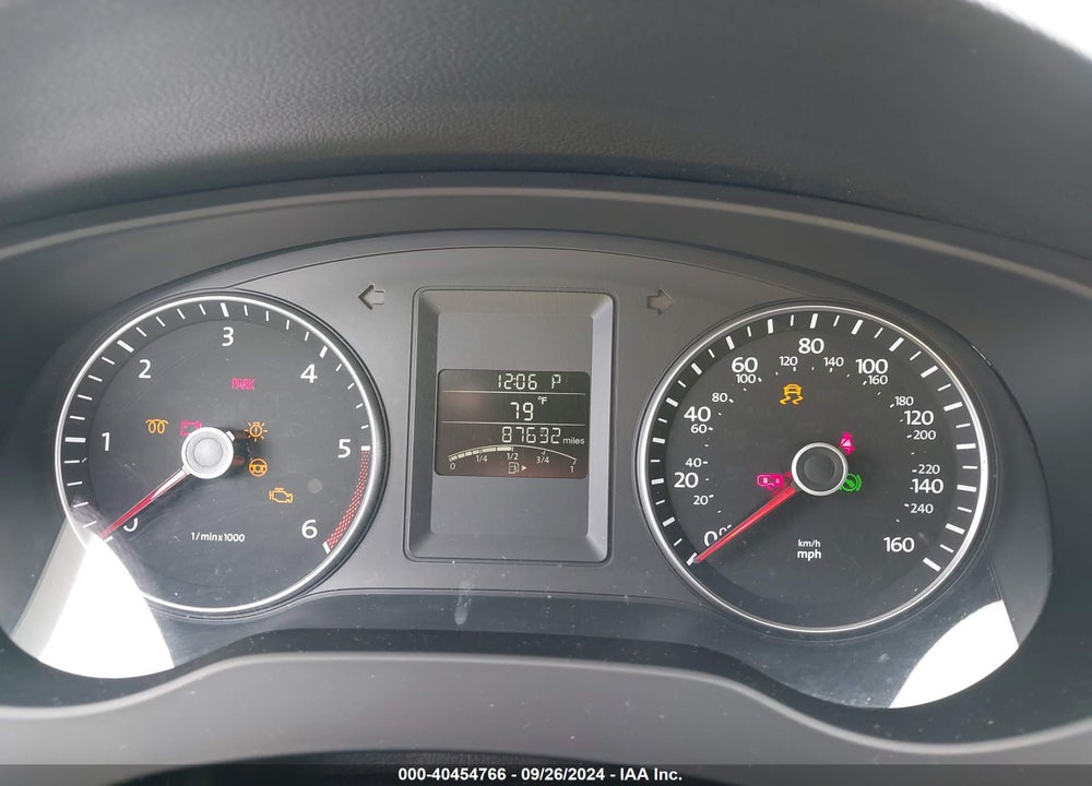 2014 VOLKSWAGEN JETTA 2.0L TDI VIN: 3VWLL7AJ3EM230699