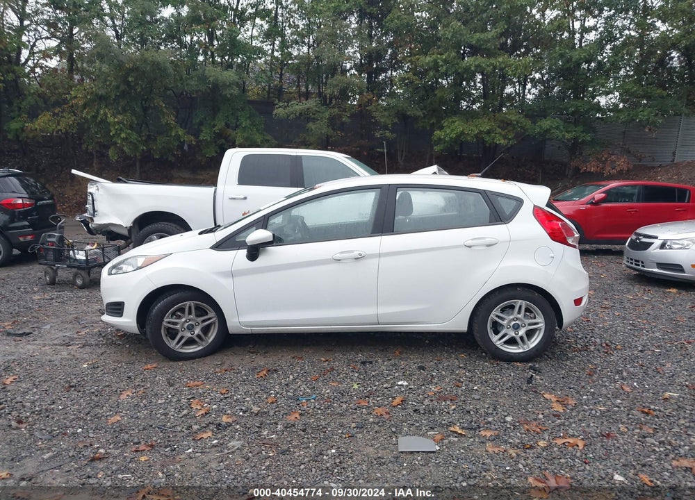 2019 FORD FIESTA SE VIN: 3FADP4EJ6KM118629