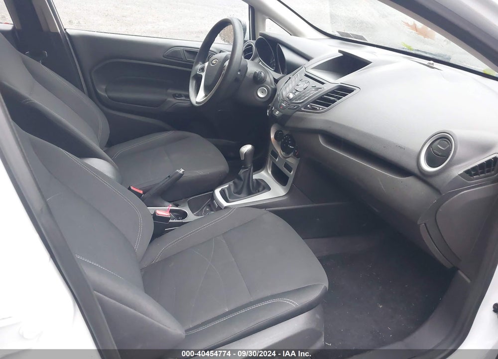 2019 FORD FIESTA SE VIN: 3FADP4EJ6KM118629