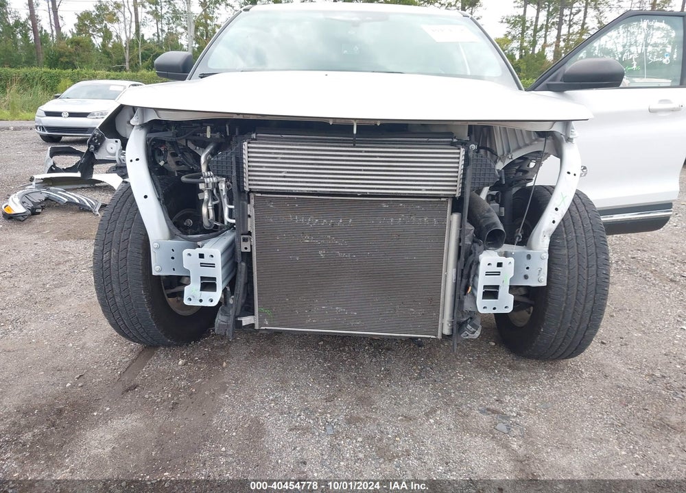 2022 FORD EXPLORER XLT VIN: 1FMSK7DH6NGB02165