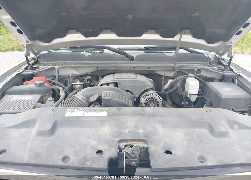 2010 CHEVROLET SILVERADO 1500 LT VIN: 1GCSKSE39AZ157525