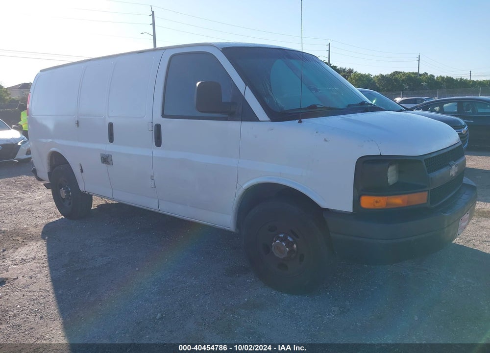 2009 CHEVROLET EXPRESS 2500 WORK VAN VIN: 1GCGG25C891136294