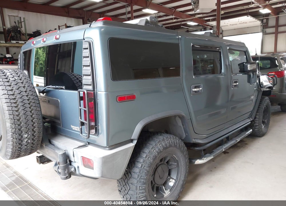 2007 HUMMER H2 SUV VIN: 5GRGN23U57H103712