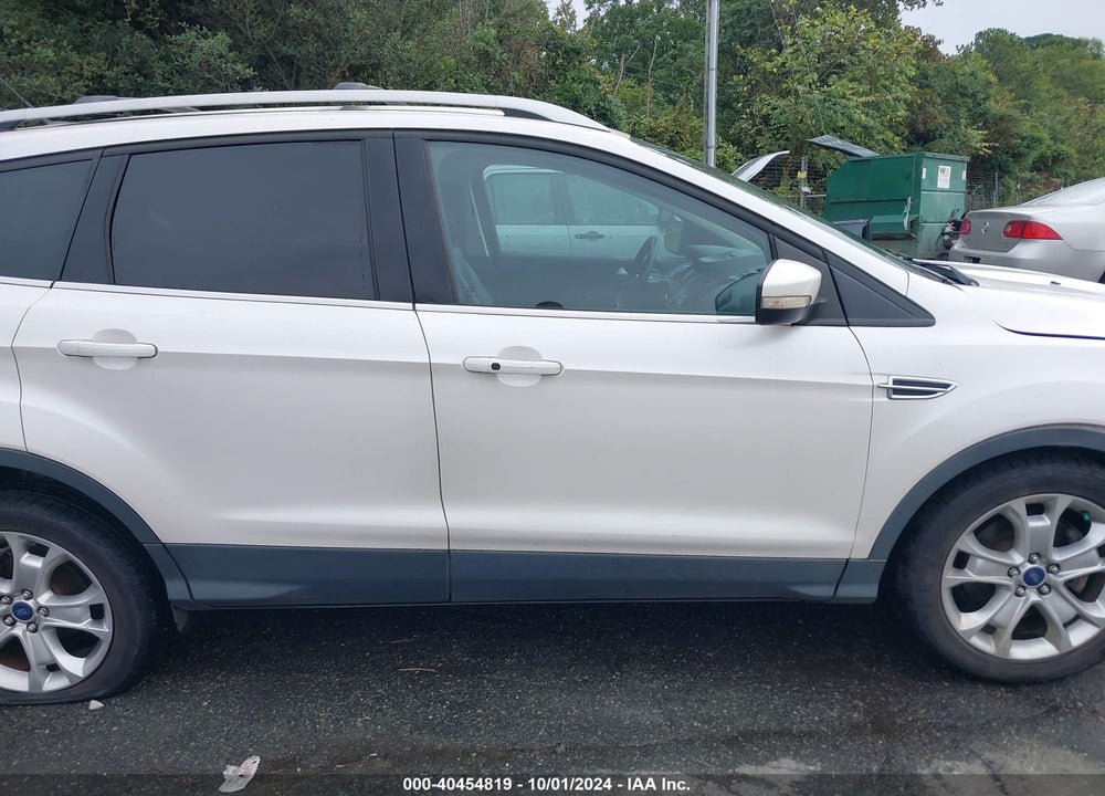 2016 FORD ESCAPE TITANIUM VIN: 1FMCU0J90GUB10477