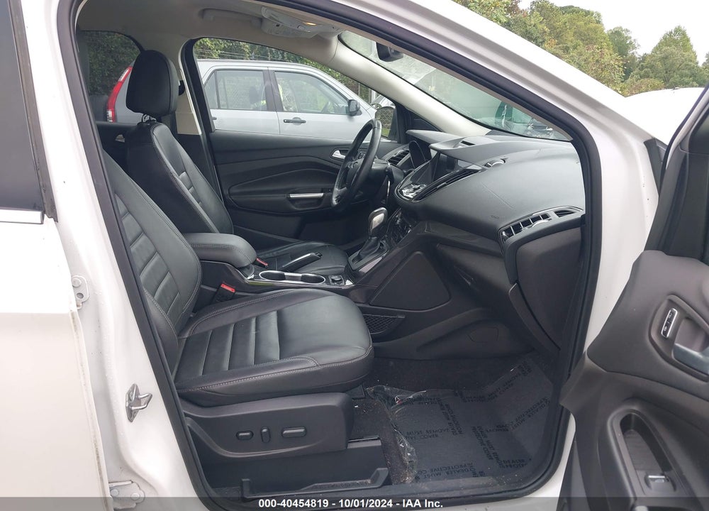2016 FORD ESCAPE TITANIUM VIN: 1FMCU0J90GUB10477