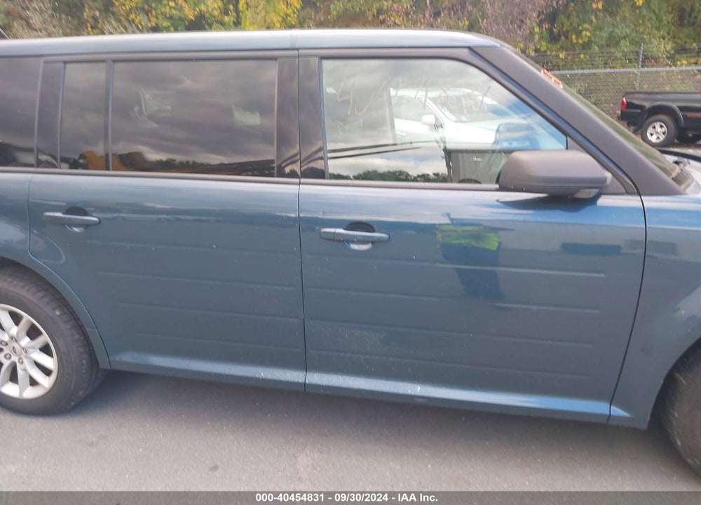 2016 FORD FLEX SE VIN: 2FMGK5B87GBA12644