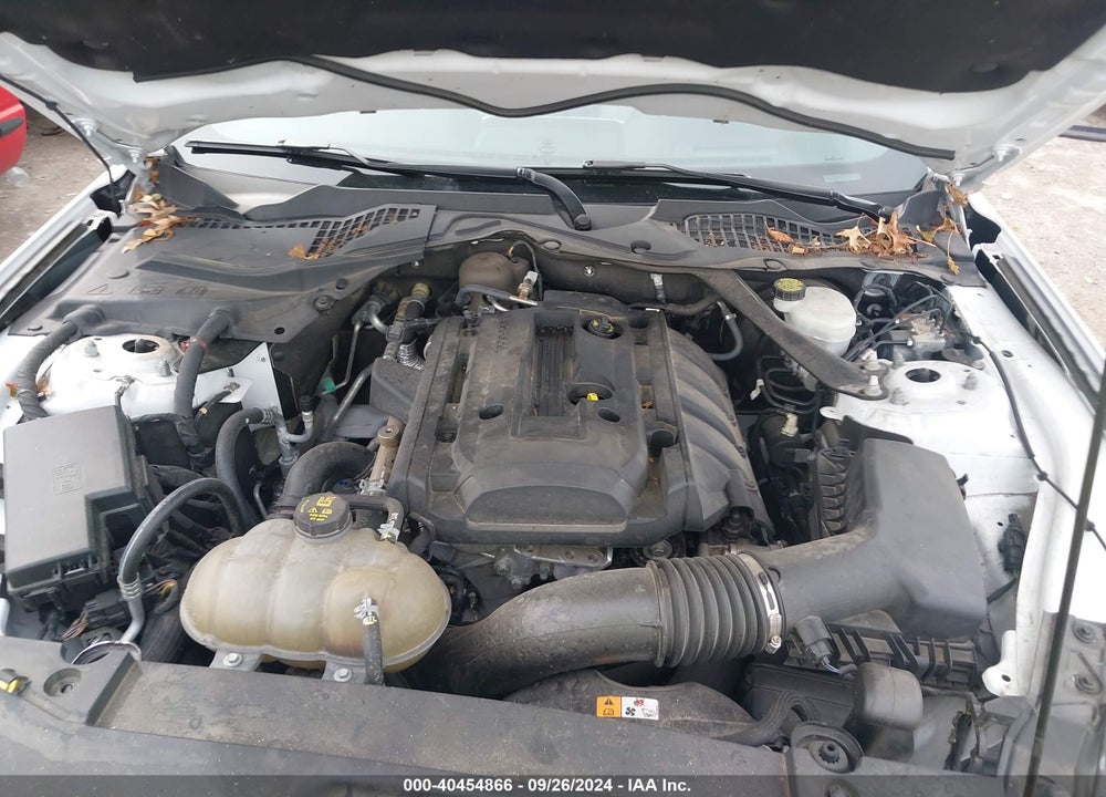 2017 FORD MUSTANG ECOBOOST PREMIUM VIN: 1FATP8UHXH5202811